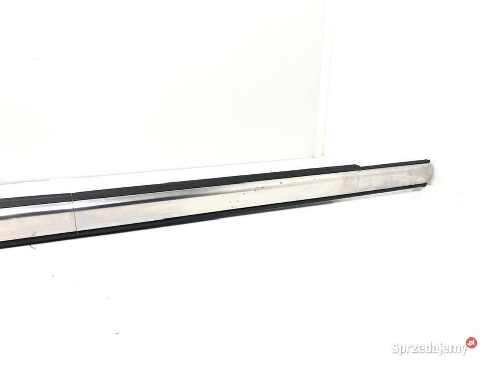 LISTWA ZGARNIAJĄCA PRZÓD LEWA CHROM FORD