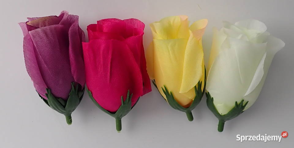 Róże w postaci pąków różne kolory średnica 45