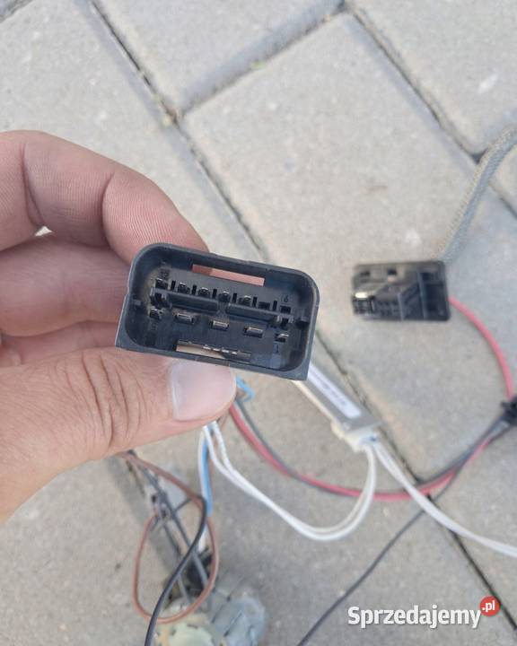 WIĄZKA LAMPY PRZÓD LEWA XENON BMW X1 E84 osobowe Poznań