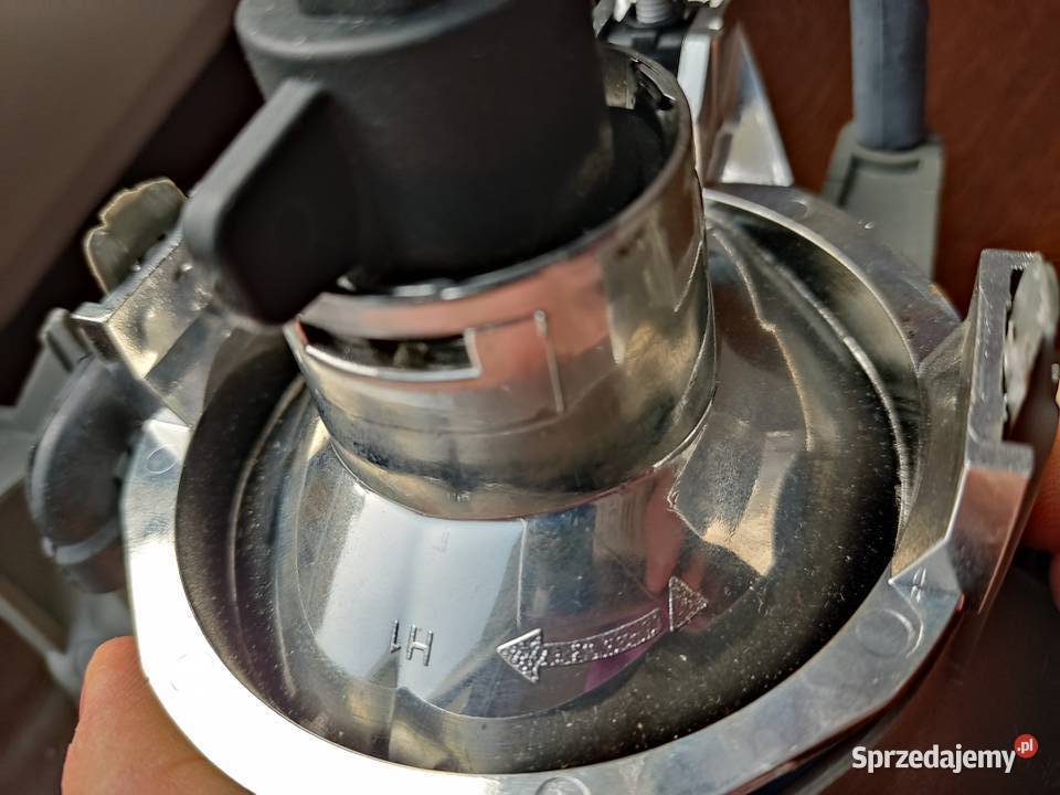 Halogen reflektor przeciwmgłowy TYC Volvo 195751 Lampy przeciwmgielne