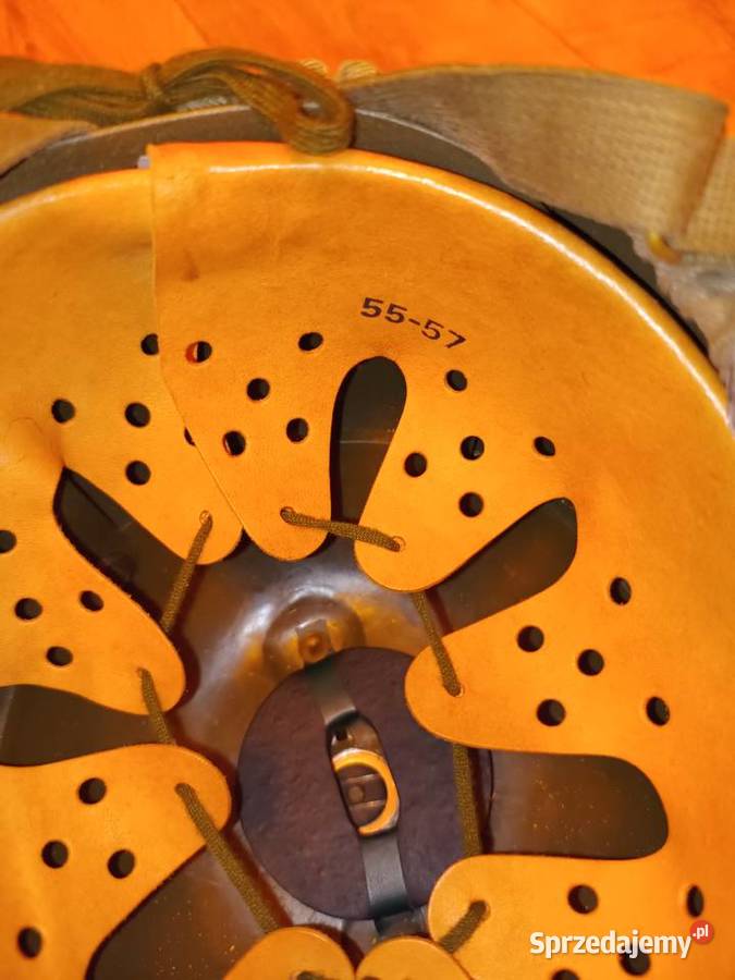 Hełm wojskowy z pokrowcem Pozostałe Bielsko-Biała