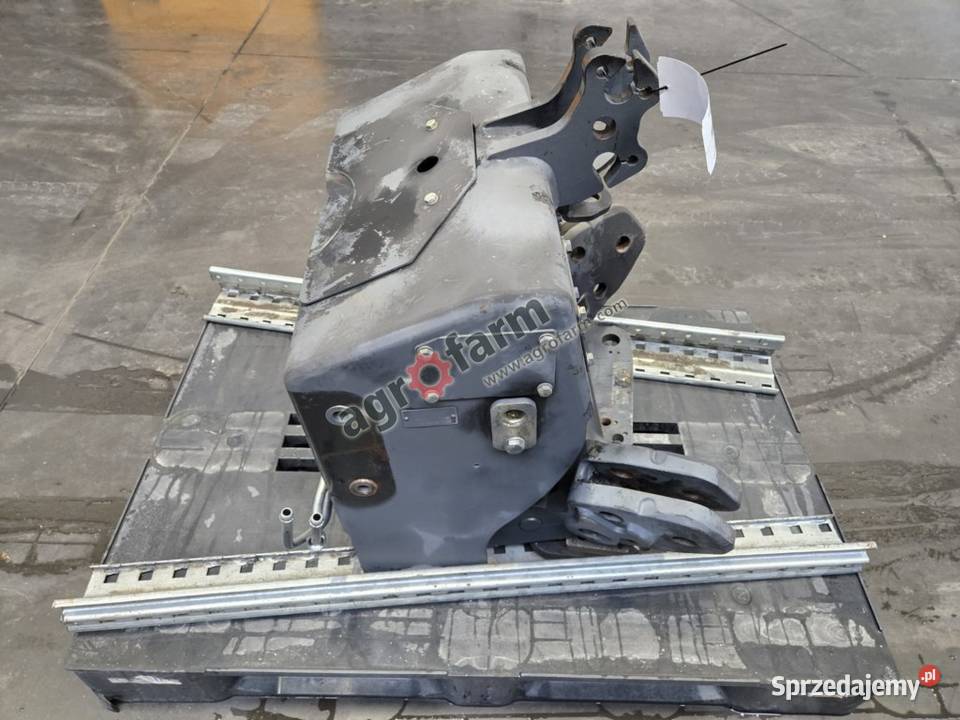 TUZ przedni podnośnik Deutz Agrotron 61504 Części i osprzęt rolniczy Byków sprzedam