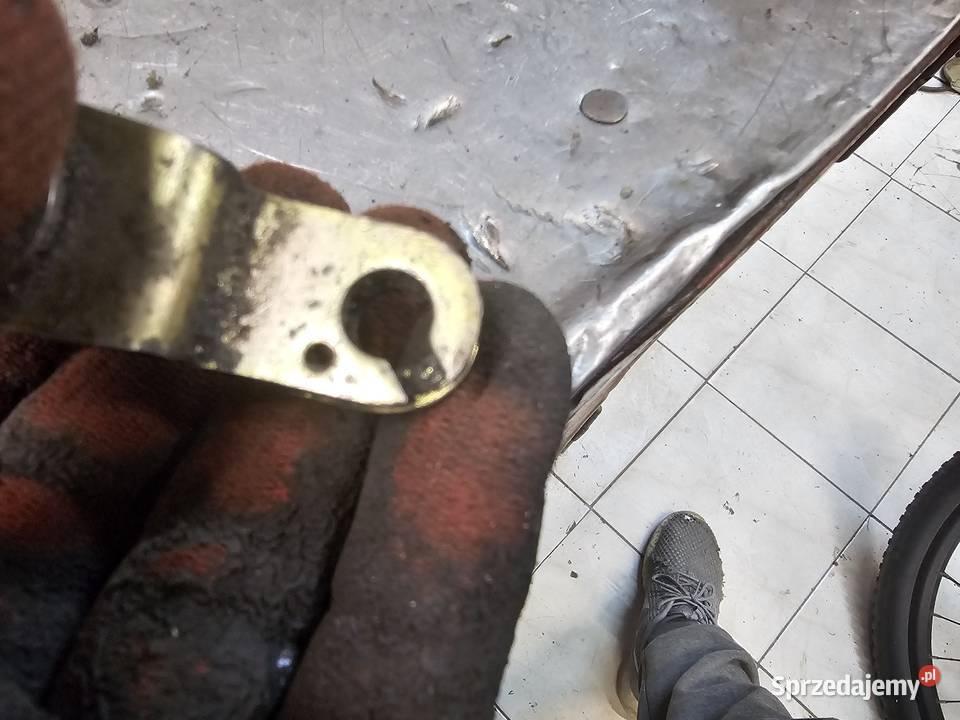 Suzuki RG 80 wysprzęglik łapka mechanizm Jelenia Góra