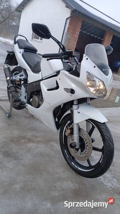 Honda cbr 125 nieuszkodzony Honda łódzkie Sanogoszcz