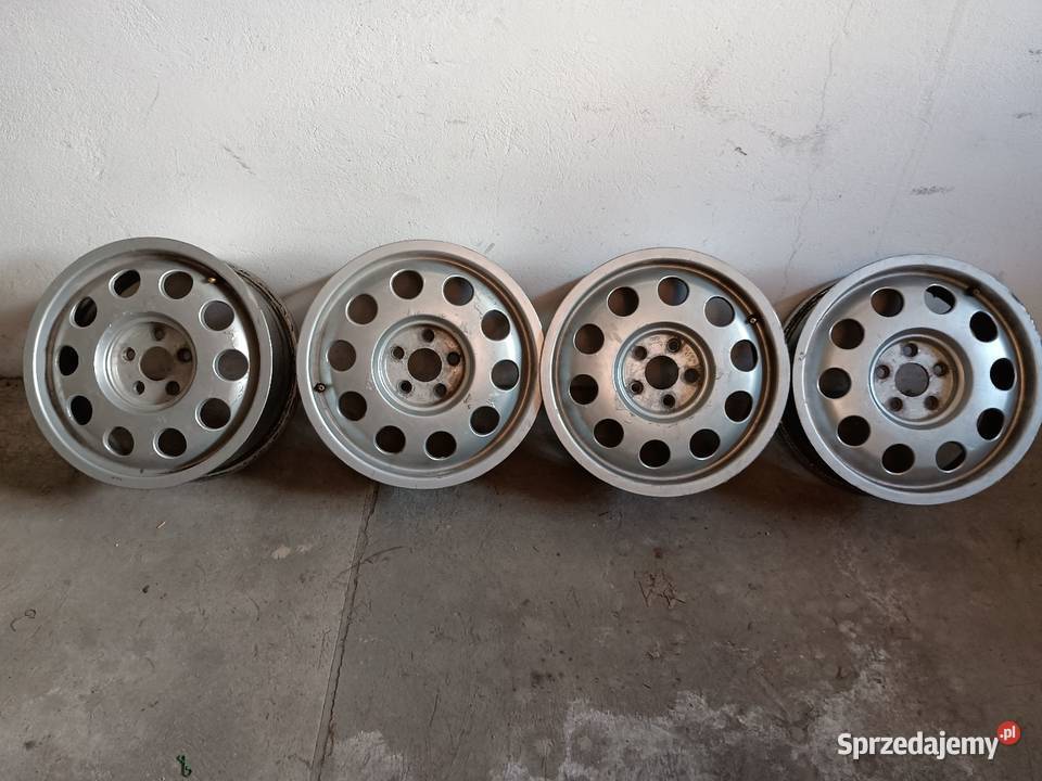 Sprzedam felgi aluminiowe 15 do Audi A3 Kielce