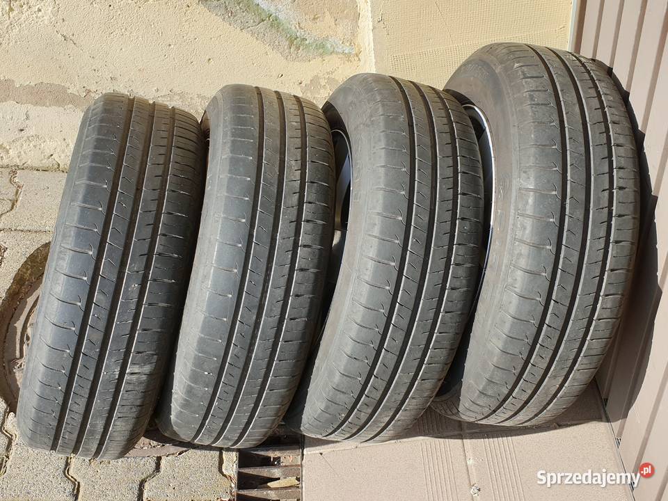 Felgi aluminiowe VW Golf 4 5x100 z oponami