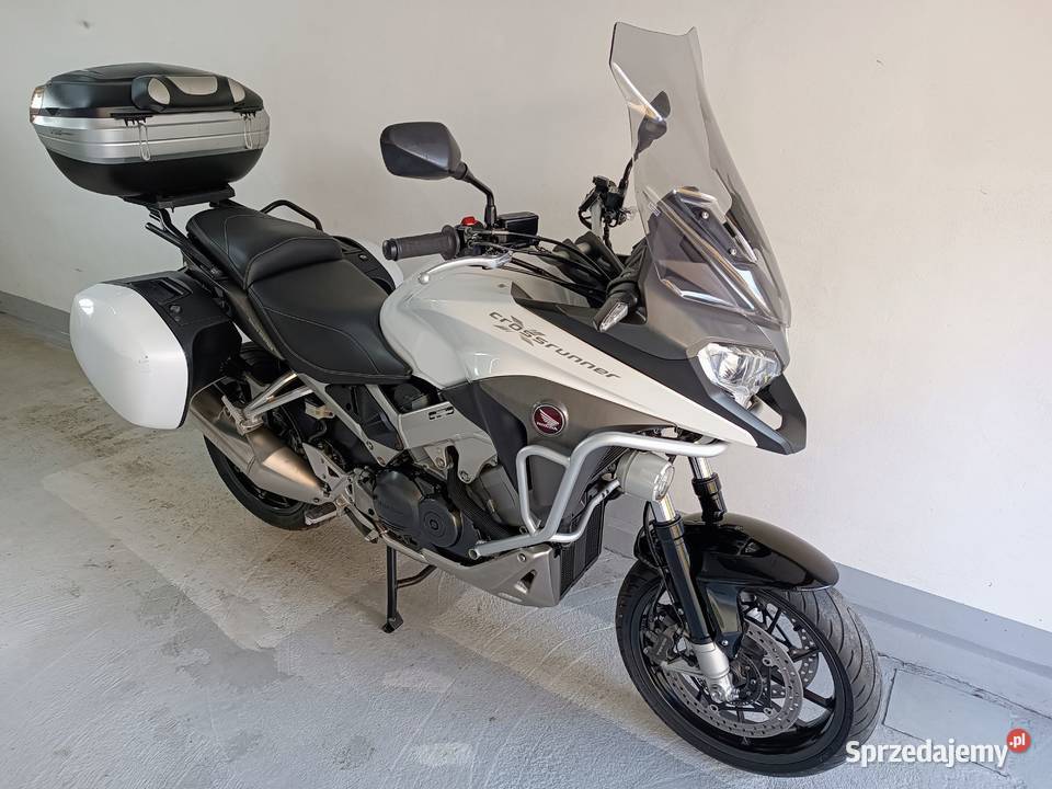 Honda VFR 800 X Crossrunner 2015r nieuszkodzony Honda Dukla