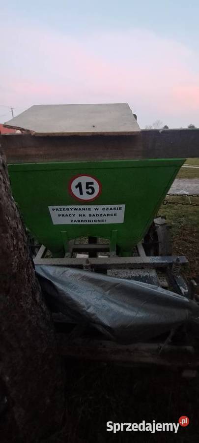 Sadzarka do ziemniaków bomet Siewniki i sadzarki świętokrzyskie Chwaścice