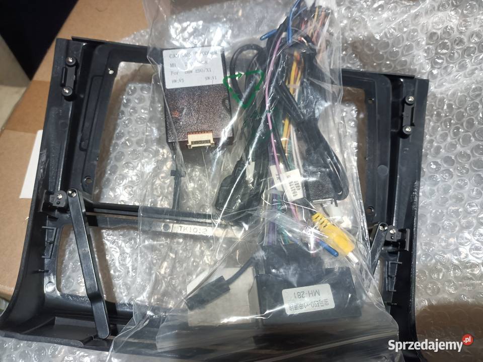 Ramka radia i wiązka BMW 1Series E87 E81 E82 Łomża