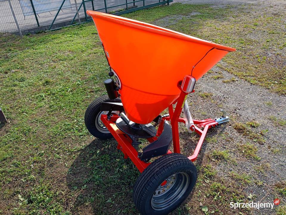 Solarka Piaskarka Posypywarka komunalna drogowa podkarpackie Żurawica