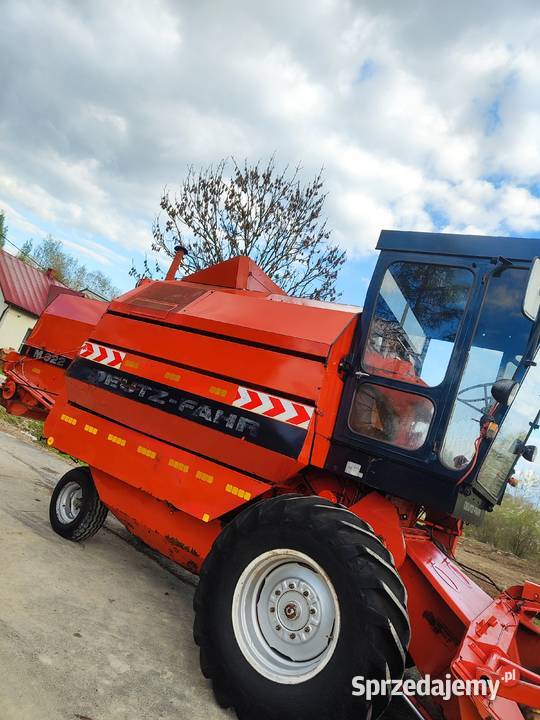 Kombajn Zbożowy DeutzFahr M 922 Sieczkarnia Miechów