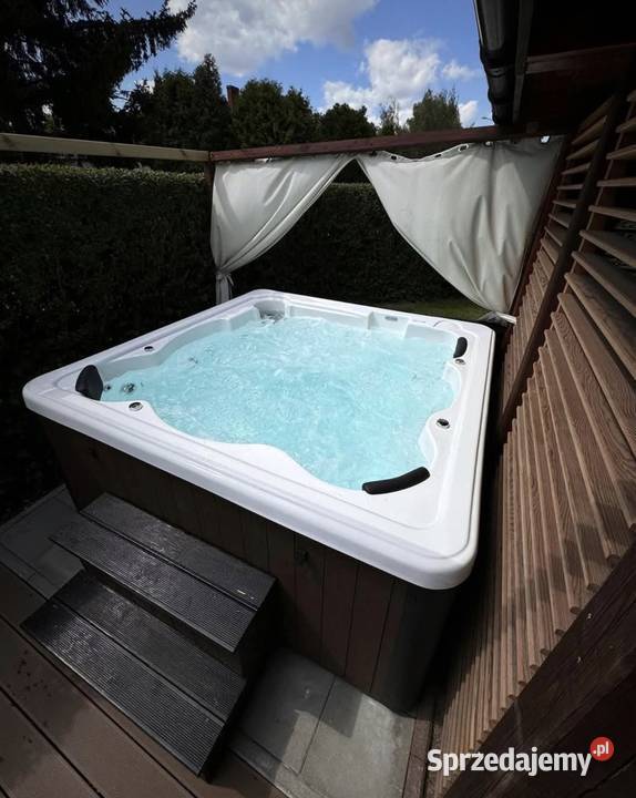 Balia ogrodowa Wanna SPA SEI KOMFORT 210x210x100