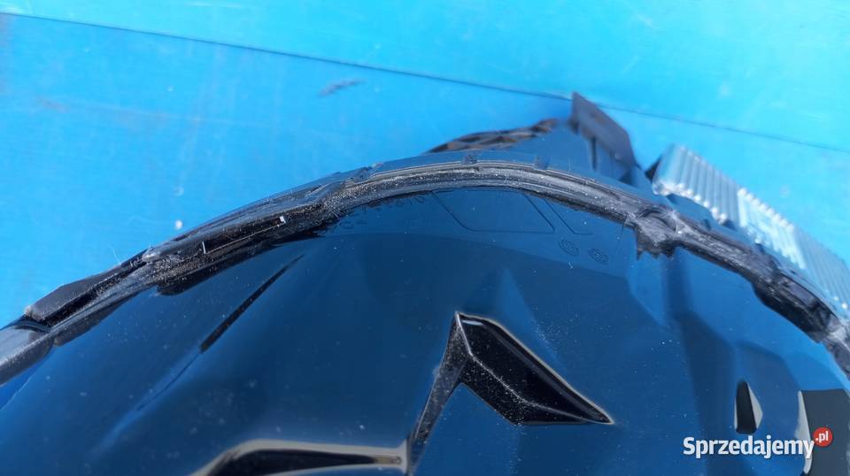 LAMPA LEWY PRZÓD 9J1941033G PORSCHE TAYCAN 9J1 Lampy przednie wielkopolskie sprzedam