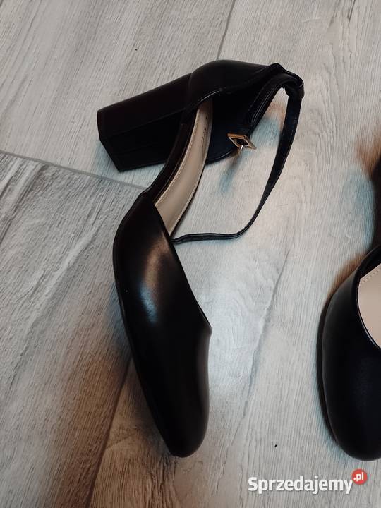 40 Czarne czółenka wieczorowe z zapięciem NOWE czarny Kraków
