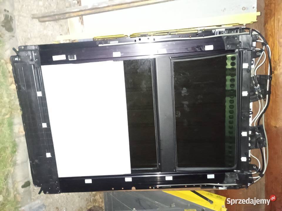 Szyby szyberdachu Chrysler Pacifica Limited osobowe małopolskie Nowy Sącz