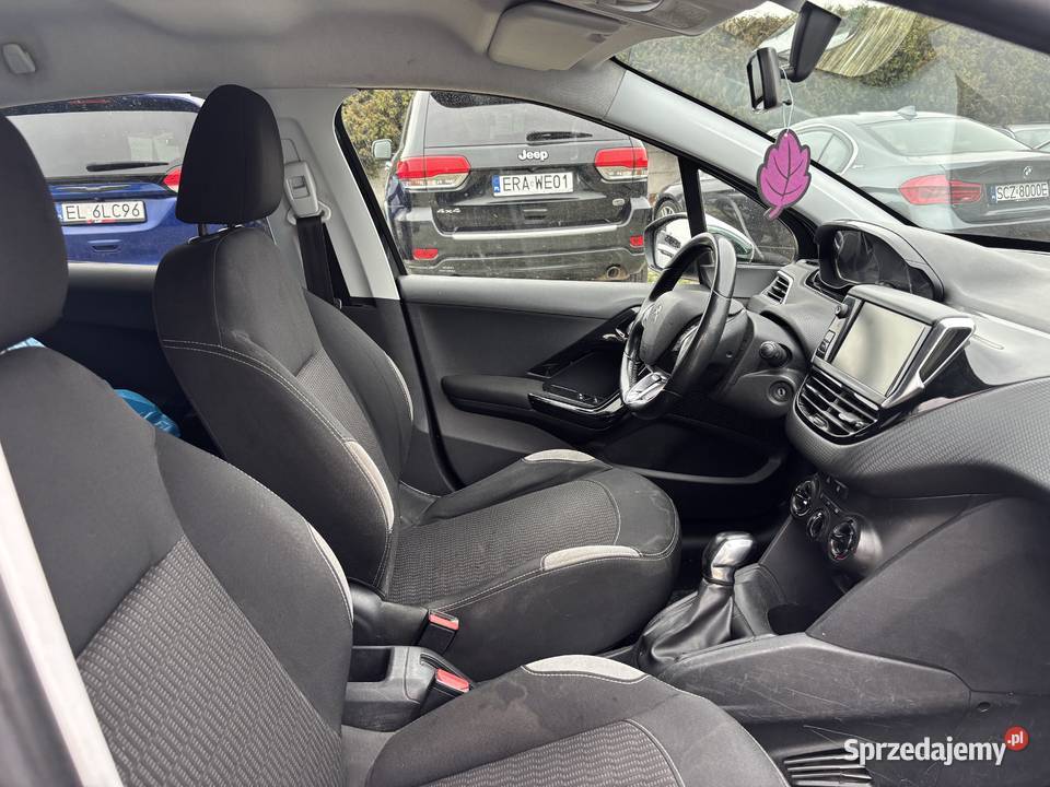 Peugeot 208 92KM Paniówki