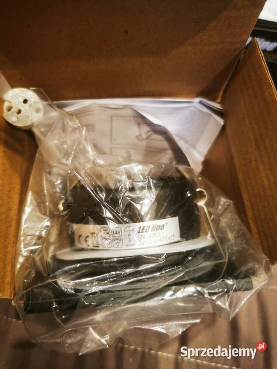 Oprawa sufitowa wodoodporna kwadrat odlew czarna