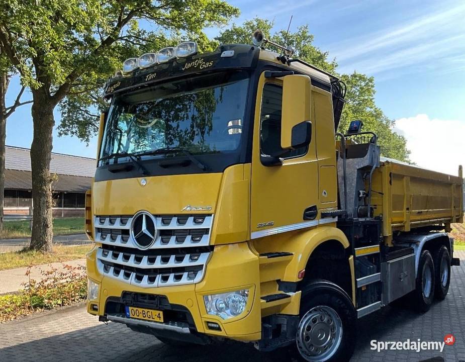 Mercedes wywrotka 6x6 z dzwigiem Samochody ciężarowe Warszawa