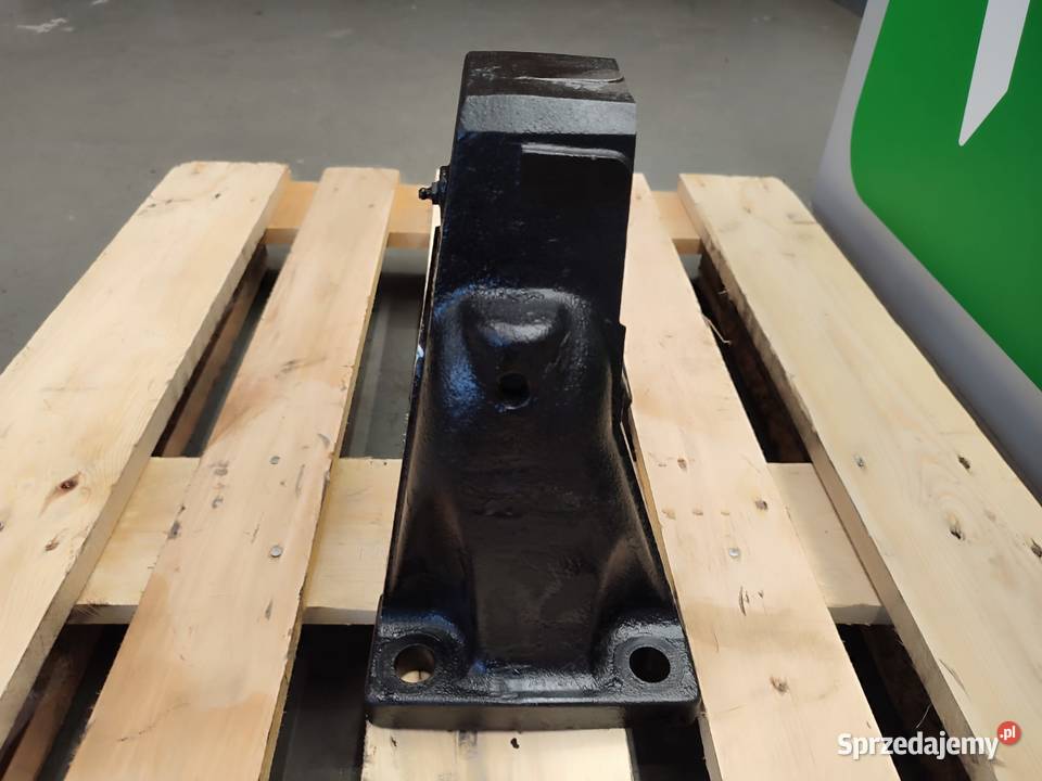 Wspornik przedniej osi 3388313M1 VALMET 8400 Wilkowo