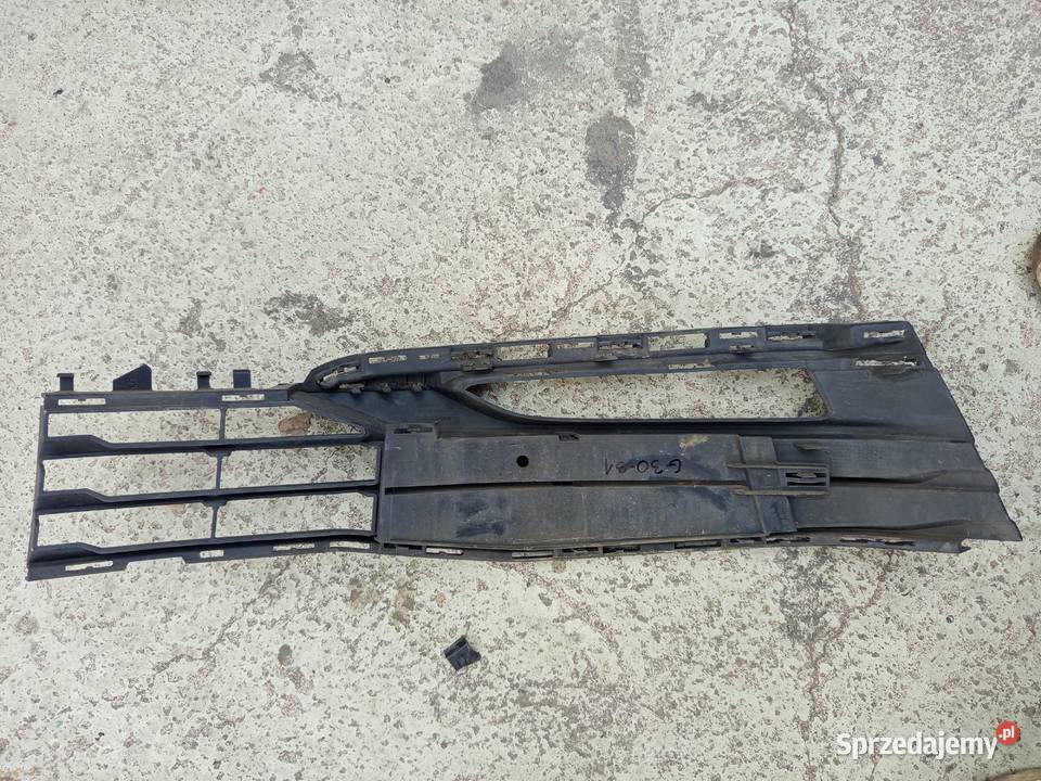 Kratka zderzaka przedniego prawa BMW 5 g30 Rzeszów
