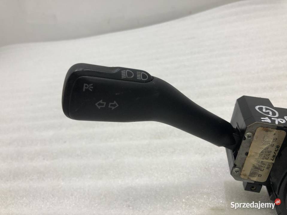 PRZEŁĄCZNIK ZESPOLONY VOLKSWAGEN GOLF IV