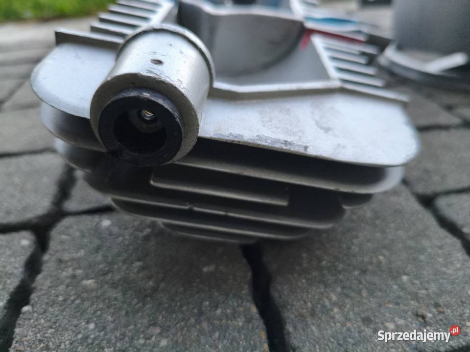 Model silnika spalinowego PRL szkolny 2 Brzozów