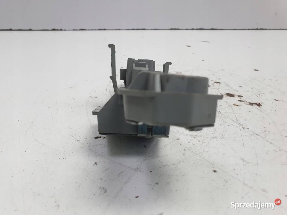 Volvo C30 WKŁAD TYLNEJ LAMPY ŻARÓWKI TYLNEJ Pozostałe Janów
