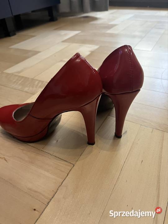 Buty szpilki Czerwone lakierowane Ryłko Czółenka
