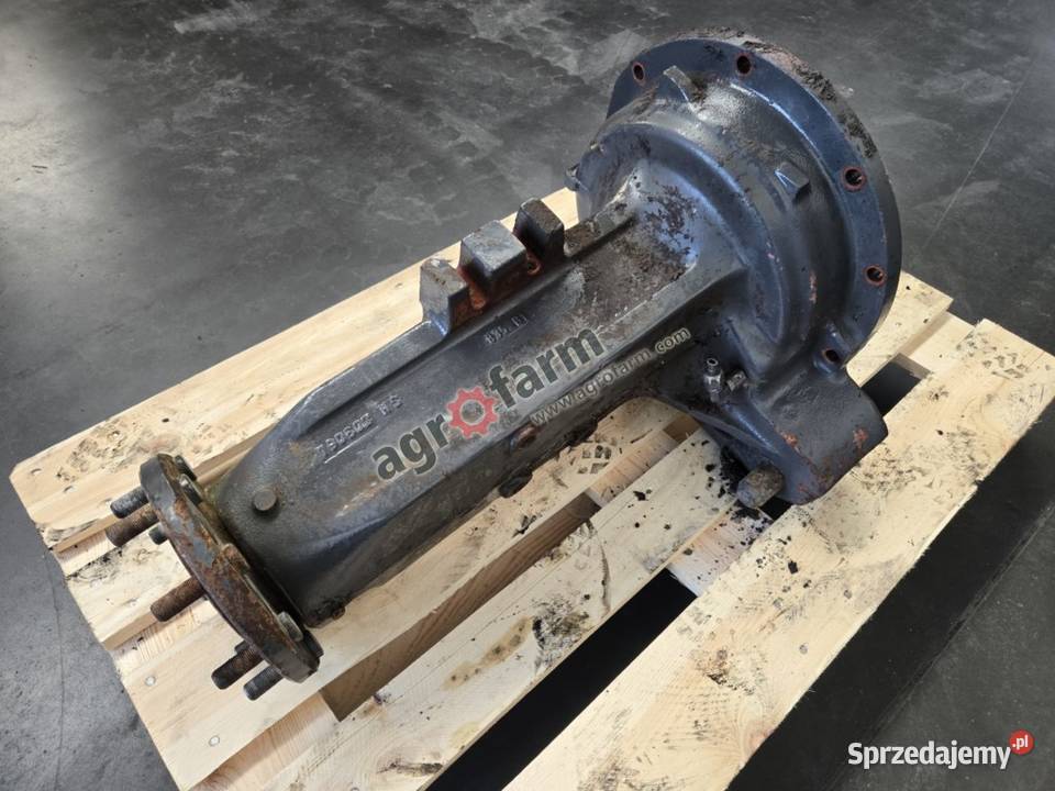 Zwolnica tylna Renault Ares 546 540 550 556 Tylny most Byków