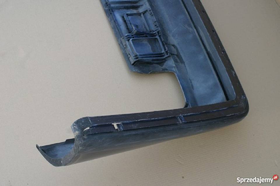 BMW 7 E32 ZDERZAK TYŁ 8694 sprzedam