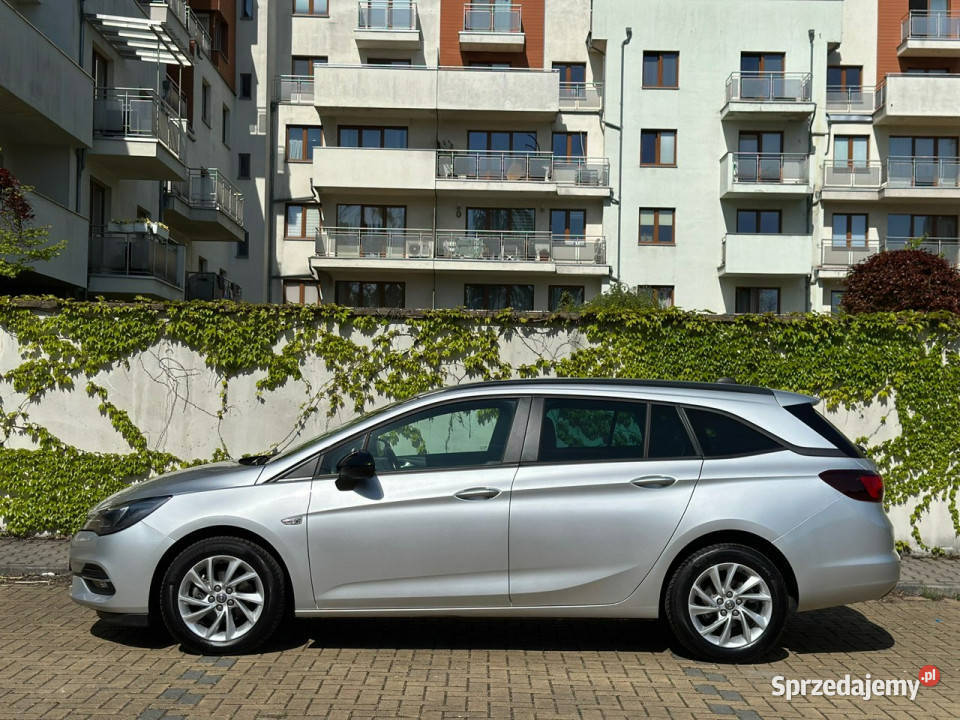 Opel Astra 14 145 Faktura VAT 23 K 20152021 śląskie Tarnowskie Góry sprzedam