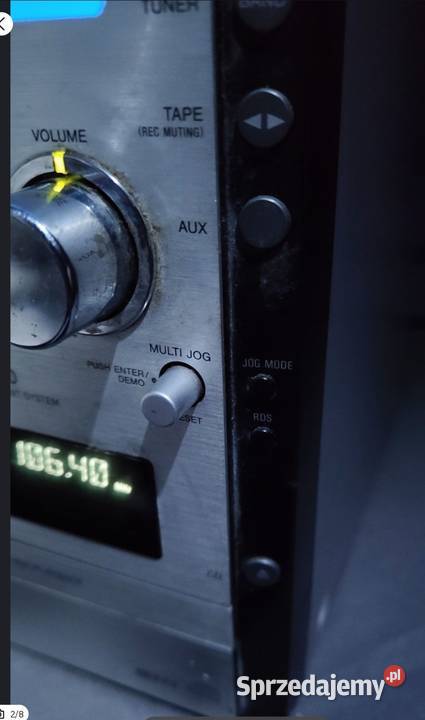 sprzedam wieżę z kolumnami ma auxa sprzedam