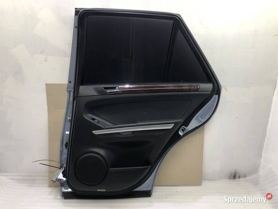 DRZWI PRAWY TYŁ MERCEDES ML W164 C349 349 wielkopolskie