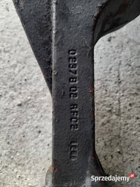 RAMIĘ PODNOŚNIKA MASSEY FERGUSON 3050 3060 3070