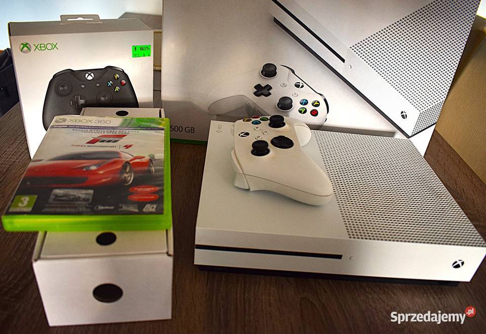 Xbox One S 500GB pad gra Forza okablowanie i Chełmno sprzedam