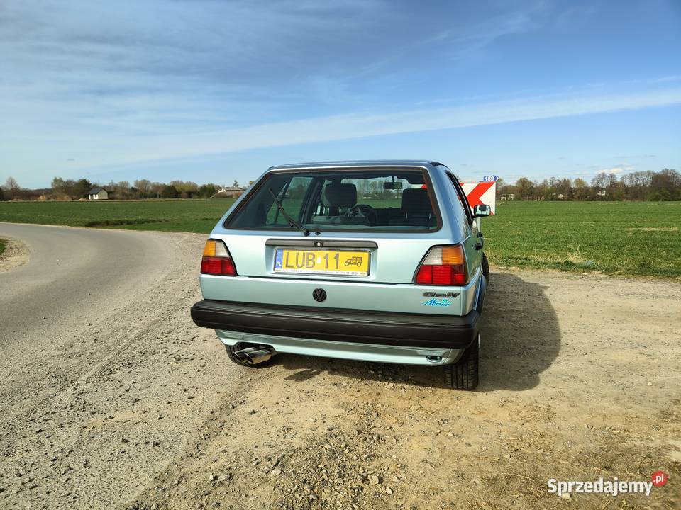 Volkswagen GOLF II MIAMI ZABYTEK UNIKATOWA Rok produkcji 1988 Osmolice Pierwsze