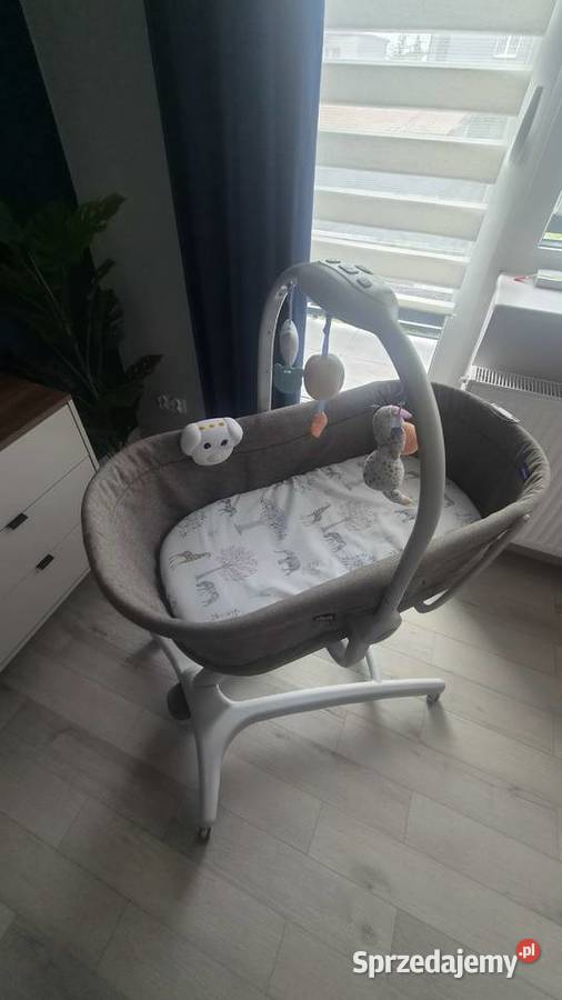 Chicco Baby Hug 4w1 łóżeczko leżaczek kołyska Leżaczki i huśtawki Świerklaniec sprzedam