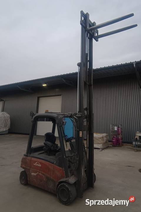 Wózek widłowy LINDE udźwig 2t