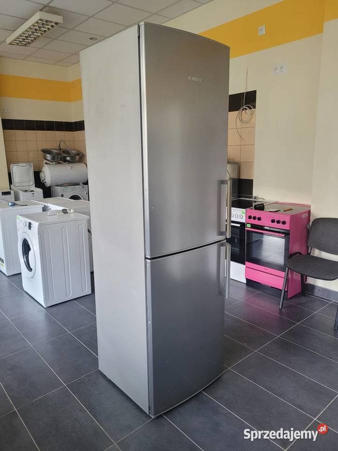 Sprzedam dużą lodówkę firmy Bosch z możliwością Tarnowskie Góry sprzedam
