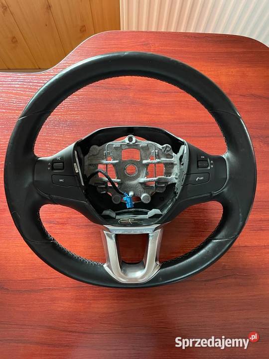 Kierownica Peugeot 208 OE 98084115ZD