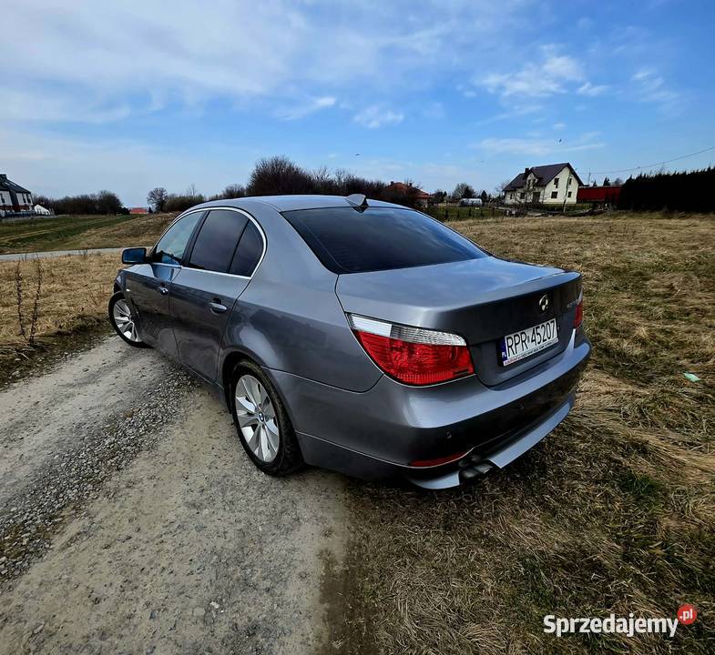 BMW E60 25 LPG ładne manualna