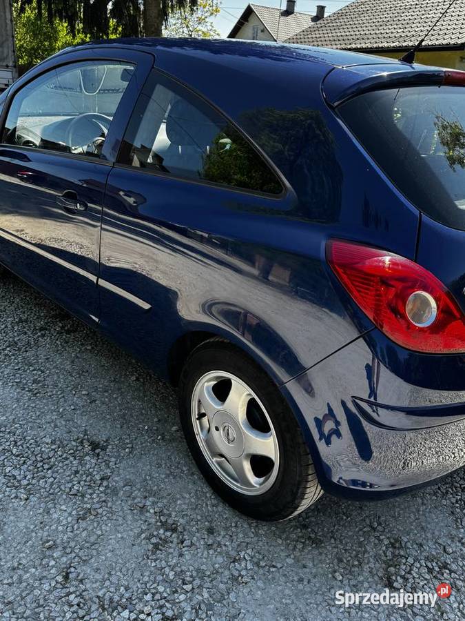 Opel Corsa D 12 BenzynaLPG Świeże OC stan Rzeszów