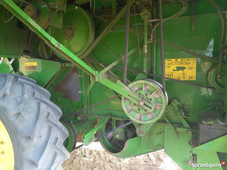 Kombajn JOHN DEERE 1055 Janów Lubelski sprzedam