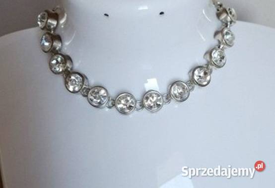 Elegancka piękna bransoletka z błyszczącymi