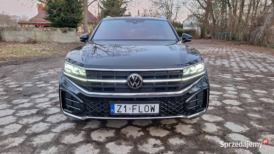 Volkswagen Touareg 2025 8000 przebiegu nowy automatyczna