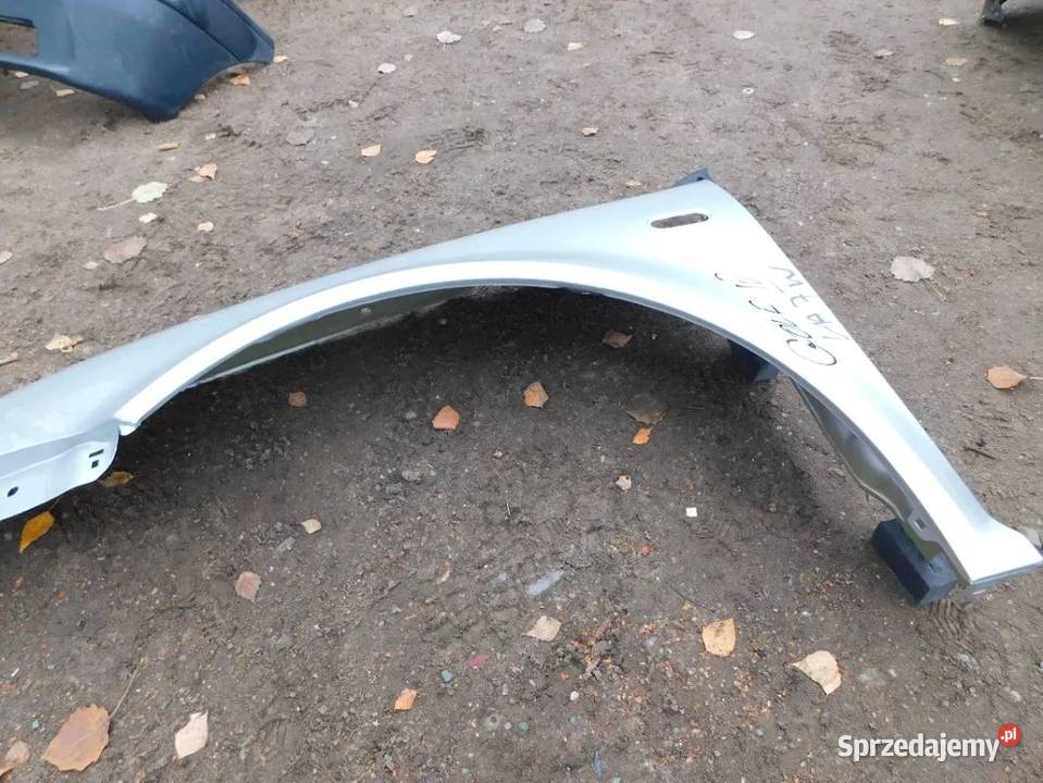 golf IV błotnik kolor LA7W WYSYŁKA osobowe sprzedam