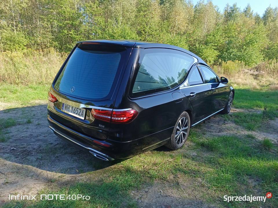 karawan pogrzebowy Warszawa