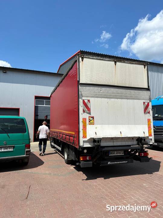 Iveco Eurocargo 75E18 windą paleciak plandeka 1200000km Michałowice