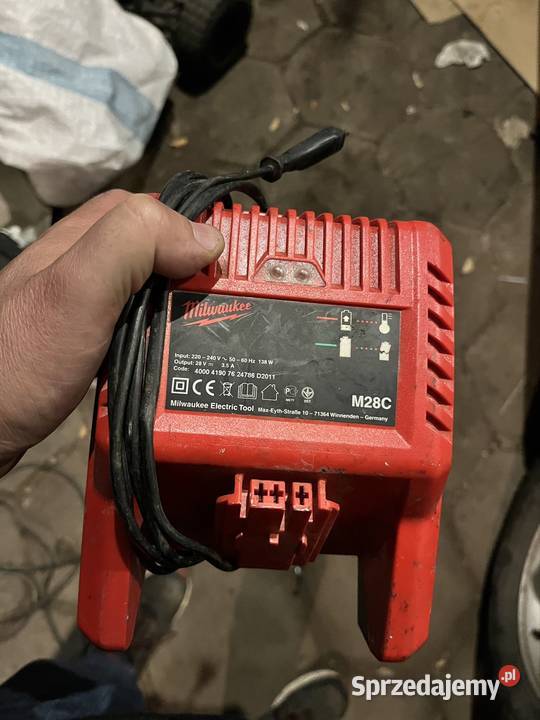 Milwaukee m28c ładowarka Pozostałe Toruń