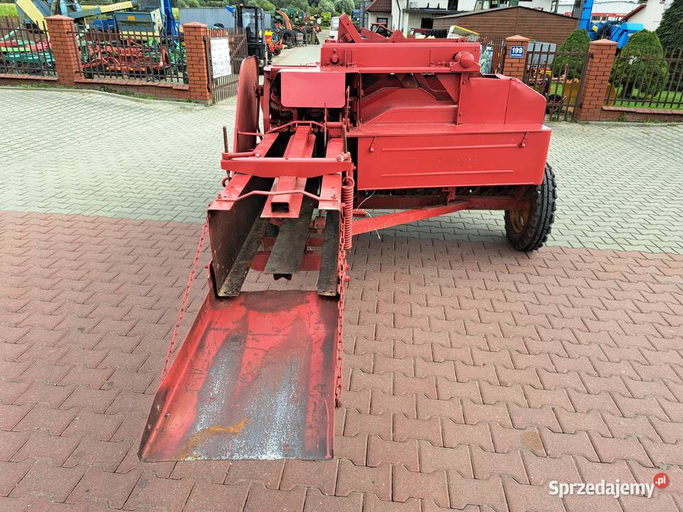 Prasa kostkująca do słomy Massey Ferguson 158 Proszowice